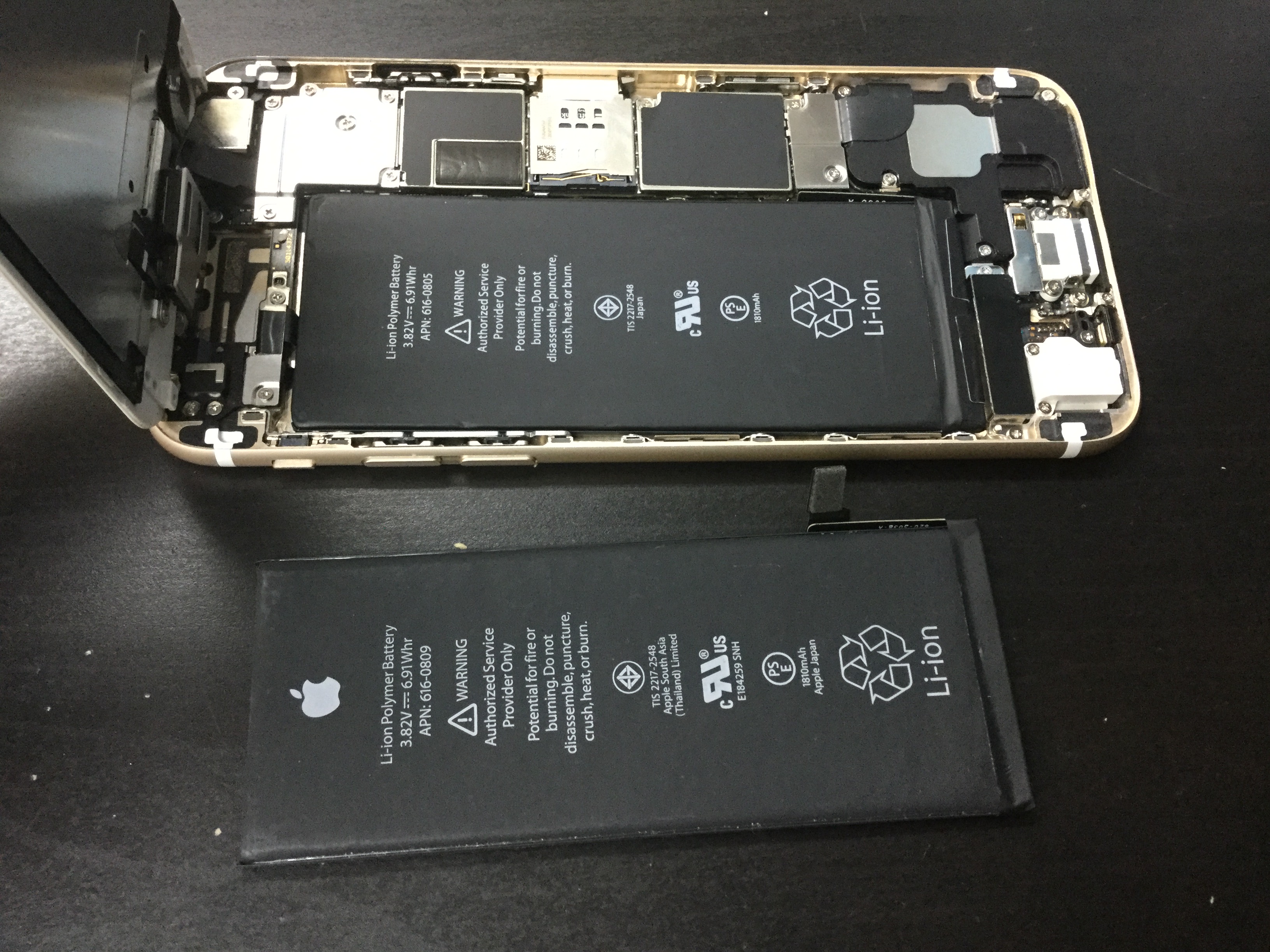 iPhone6 バッテリー交換！