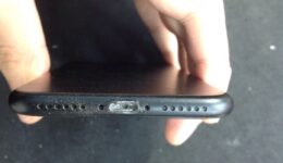 iPhone7ライトニングコネクタ交換