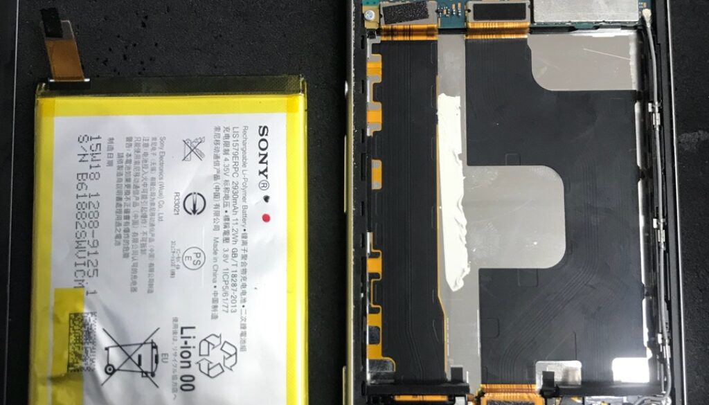 Xperia Z4バッテリー交換修理