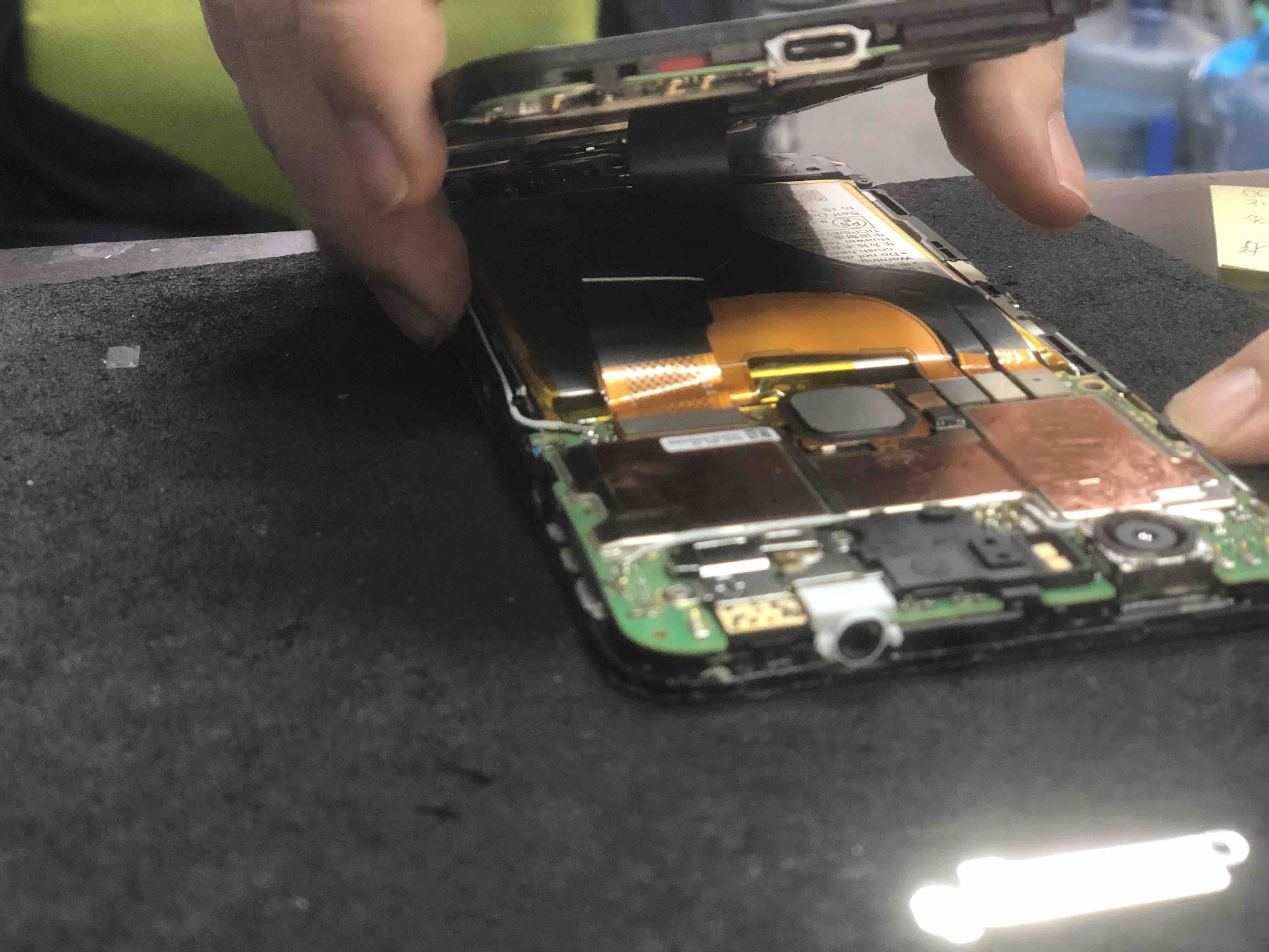 Nexus6Pのバッテリー修理のはずが。