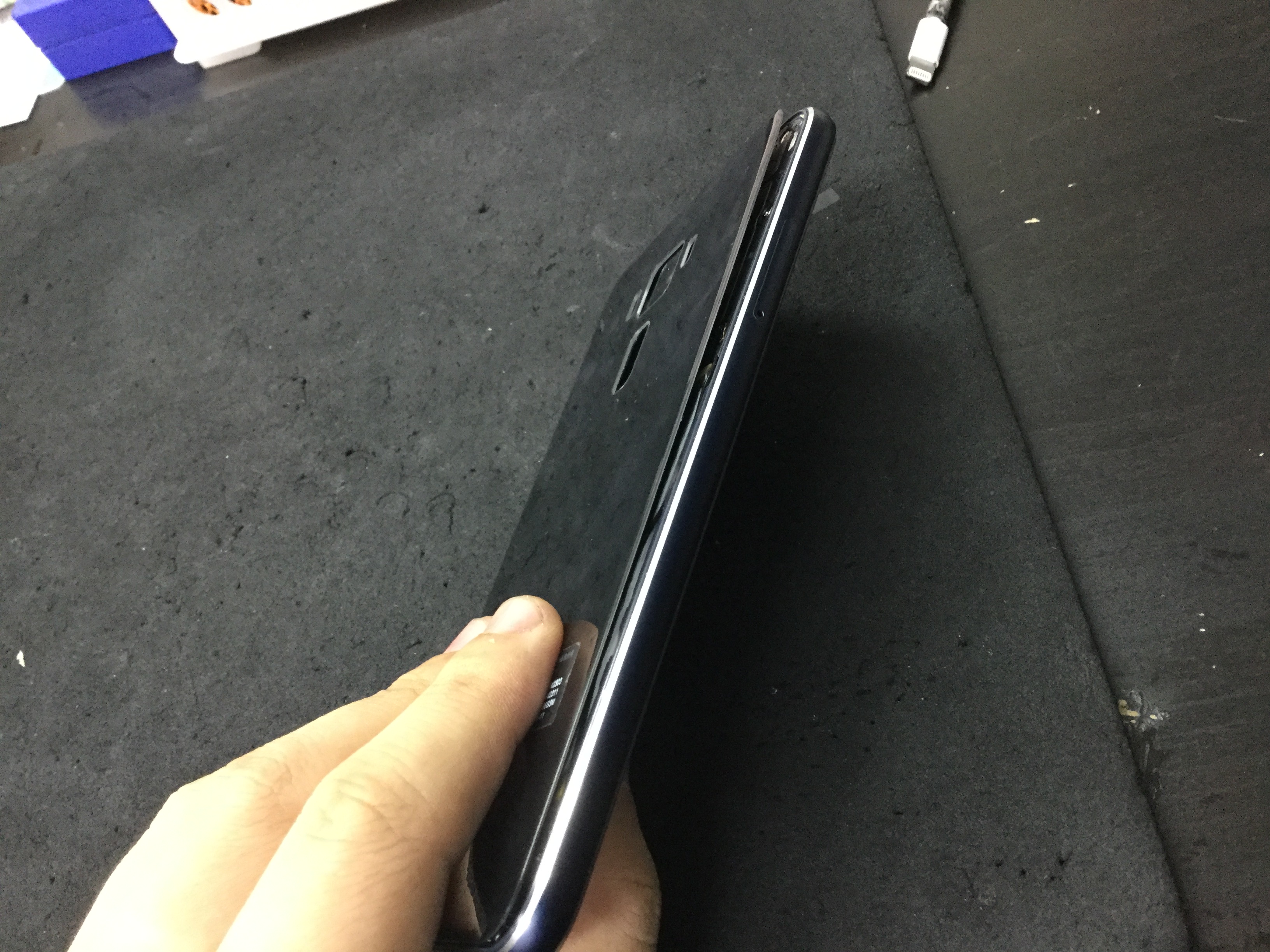 iPhone6s 画面交換修理致しました！