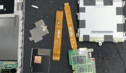 アンドロイドタブレット　データ削除　スマフォドクター梅田店