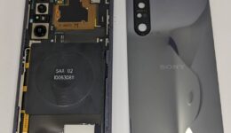 Xperia1 Ⅱバッテリー交換