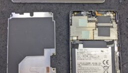 エッセンシャルフォン PH-1バッテリー交換