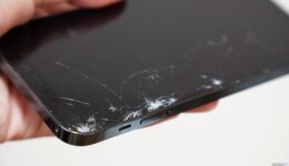 iPhoneXS 有機ELパネル修理