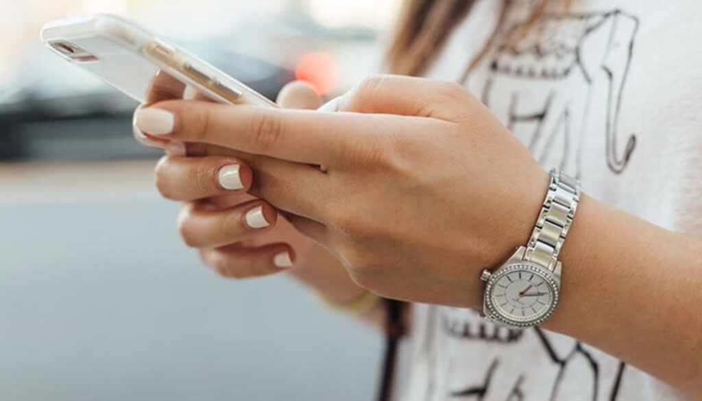 iPhoneXS画面交換修理キャンペーン