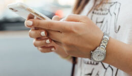 iPhoneXS画面交換修理キャンペーン