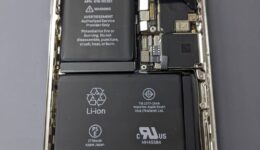 iPhoneX背面ガラス修理