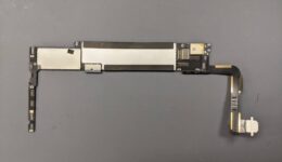 iPad Airライトニングコネクタ故障