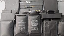 macbookバッテリー240229