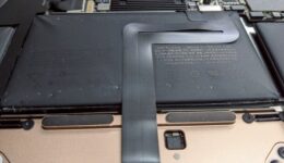 MacBook Air (13-inch, intel)バッテリー交換