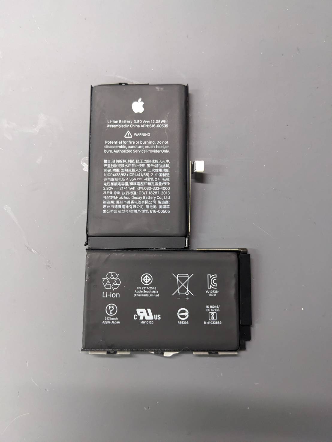 iPhoneXS Max バッテリー交換修理｜電池持ち改善ならスマフォドクター