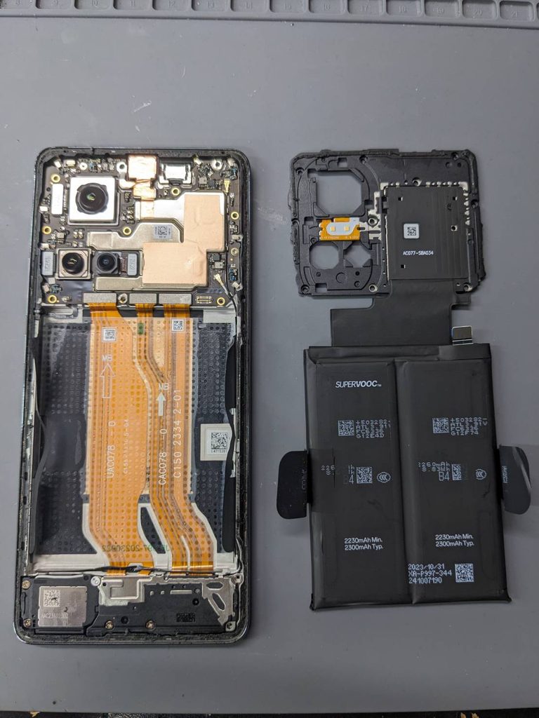 OPPO Reno10 Pro 5Gの画面交換修理に伴う分解作業と内部バッテリー・基板の状態