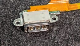 充電器にはご注意を